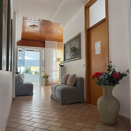 Moresco Aparthotel 4*