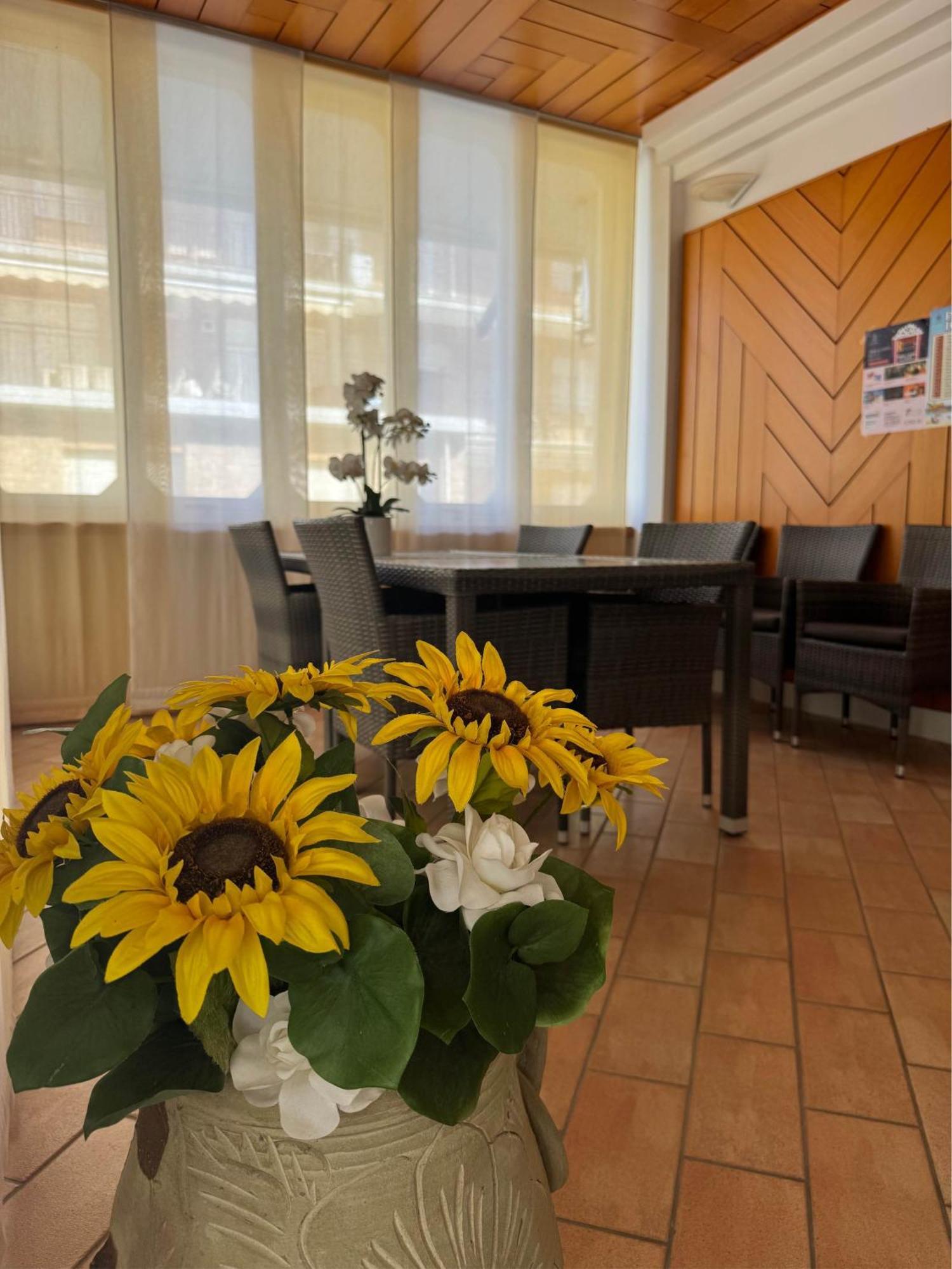 Moresco Aparthotel Lido di Jesolo